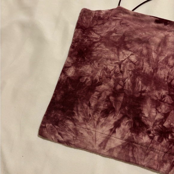 🩷Bungee-Strap Crop Cami (Burgundy) - Picture 9 of 14